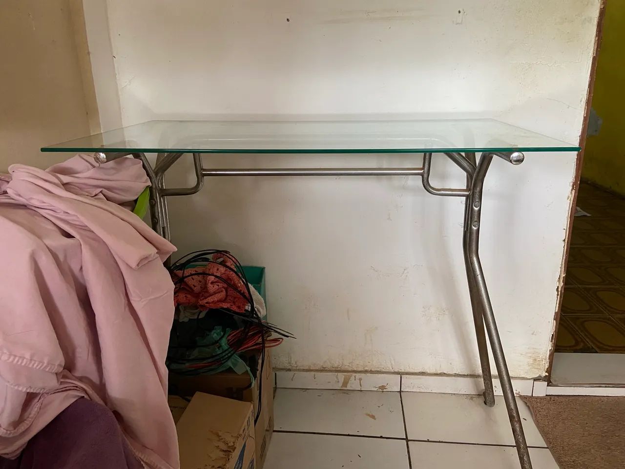 Mesa de vidro expositora/multiuso à venda! - Foto 2
