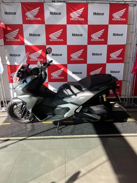 Honda ADV 160 - Foto 5