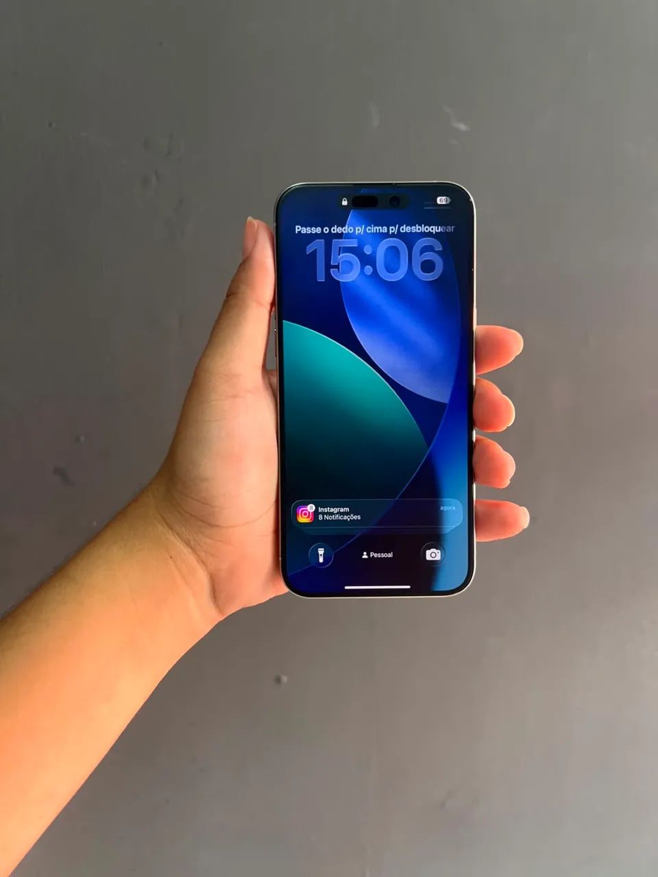 iPhone 15 pro Max com tela trocada 