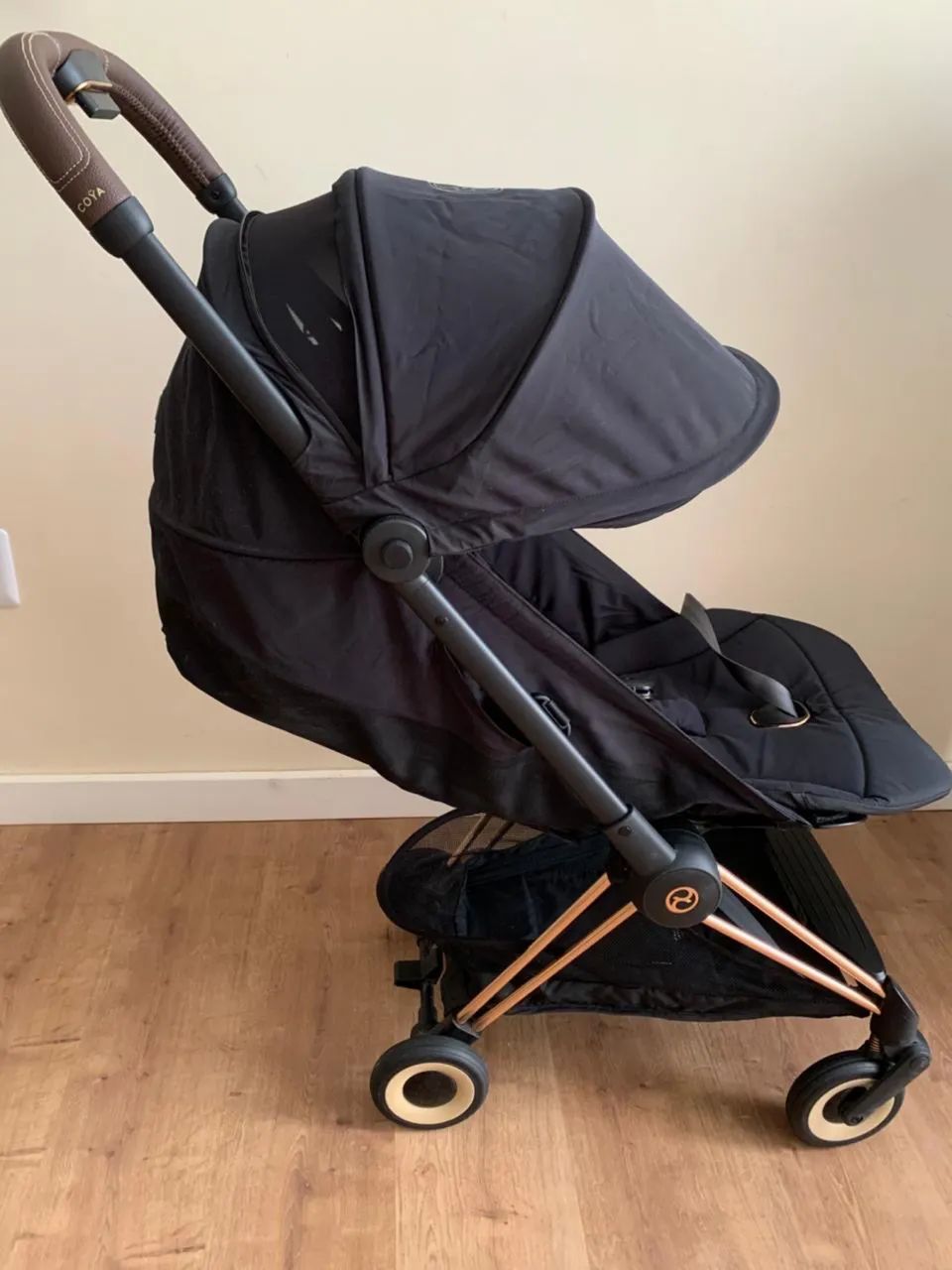 Carrinho de bebê Cybex coya 
