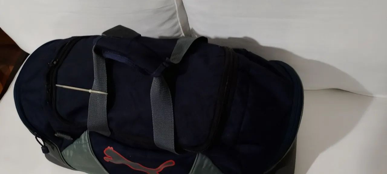 Bolsa de viagem puma, em bom estado - Foto 5