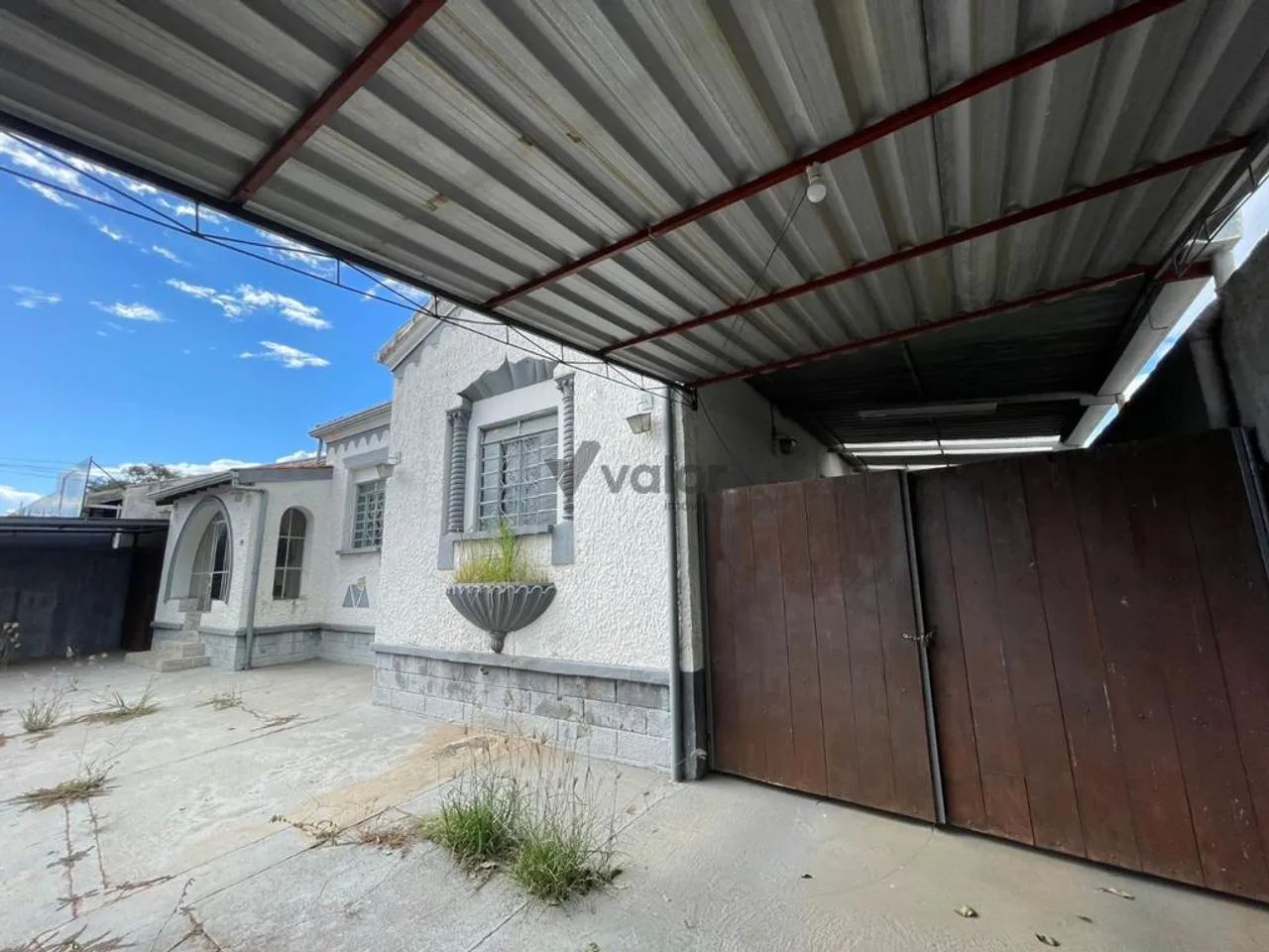 Casa para alugar em Campinas, Taquaral, com 5 quartos, com 369 m² - Foto 2