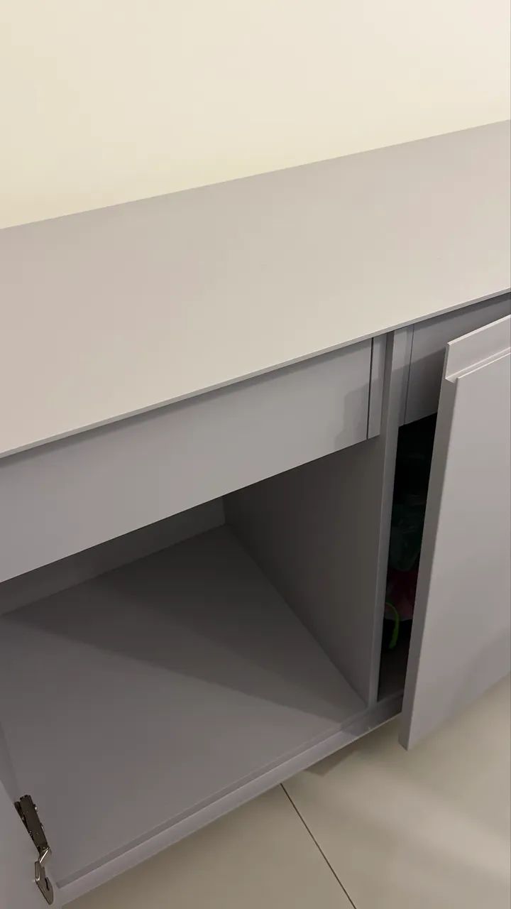 Buffet de 4 portas cinza  - Foto 3
