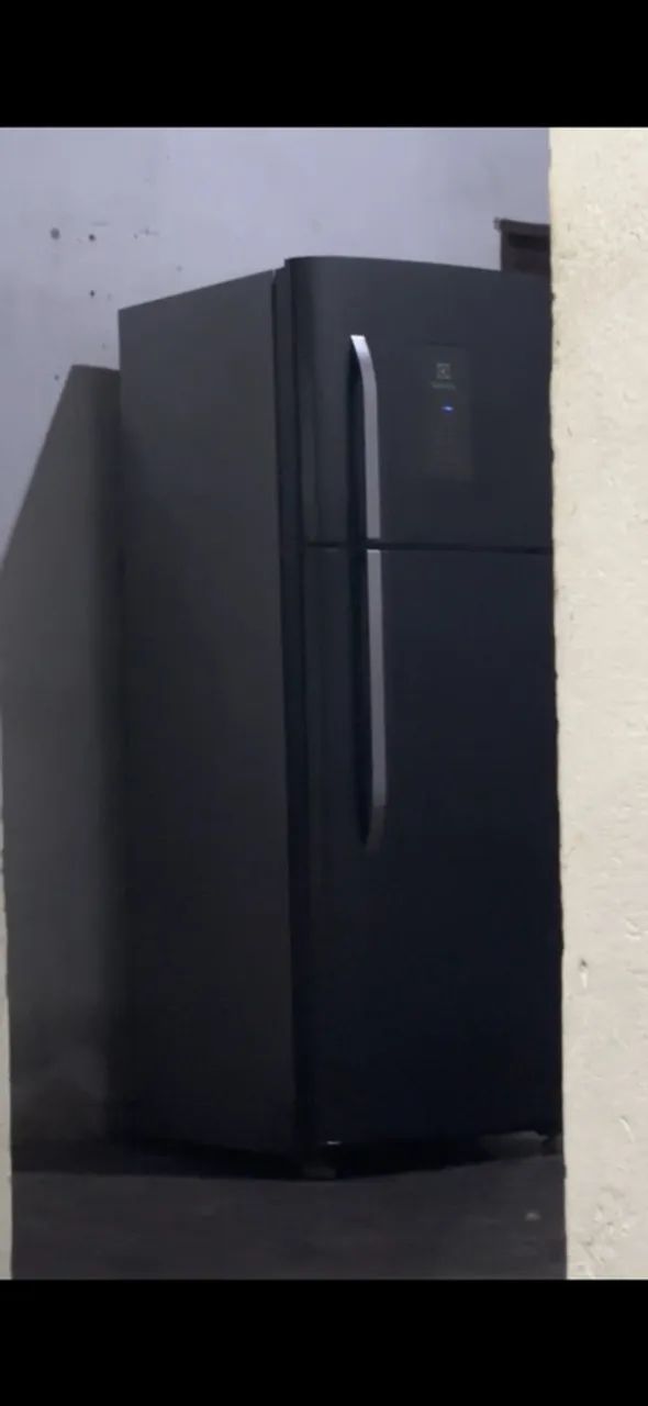 Vendo geladeira 
