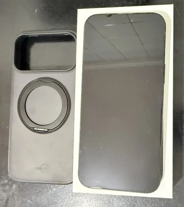 iPhone 16 Pro Max 512GB - Black Titanium