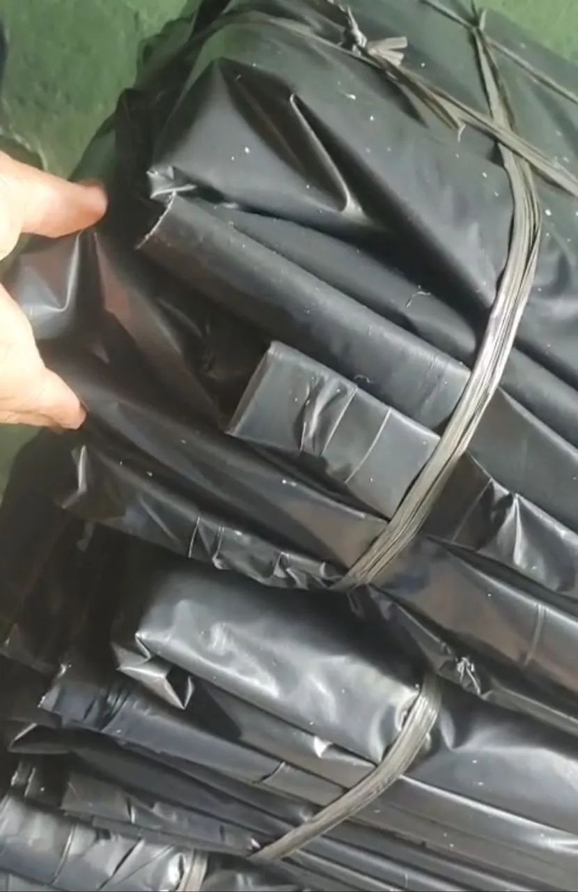 Vendo lonas plásticas metragem 8×8, novas e em ótimo estado. Venda feita por metro. - Foto 6