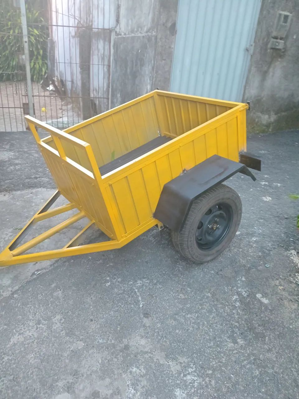 Carretinha para moto ir carro ?  oportunidade $ 3.390 - Foto 4