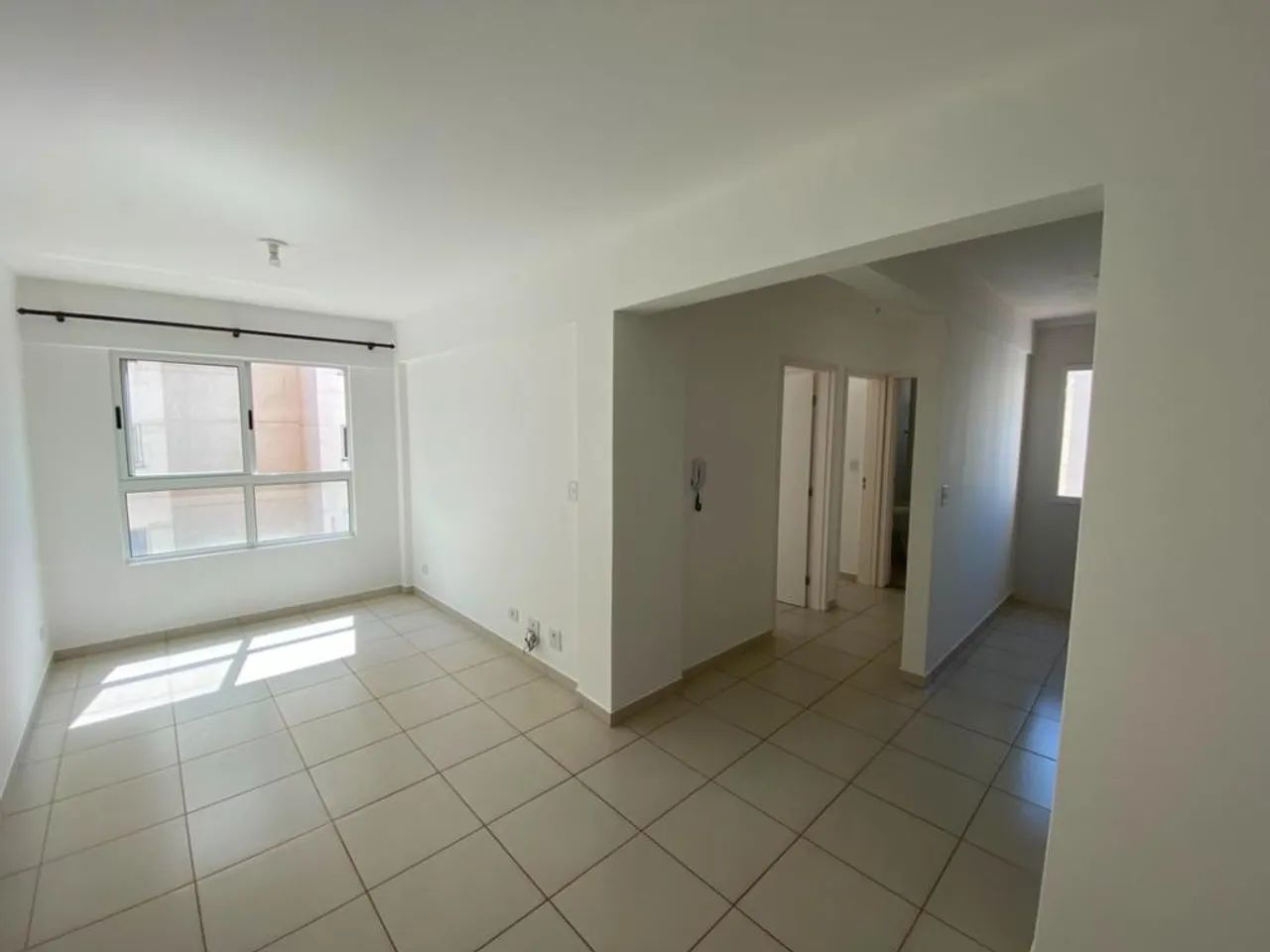 Apartamento para alugar em Maringá, Jardim Alvorada, com 2 quartos, com 48.27 m² - Foto 3