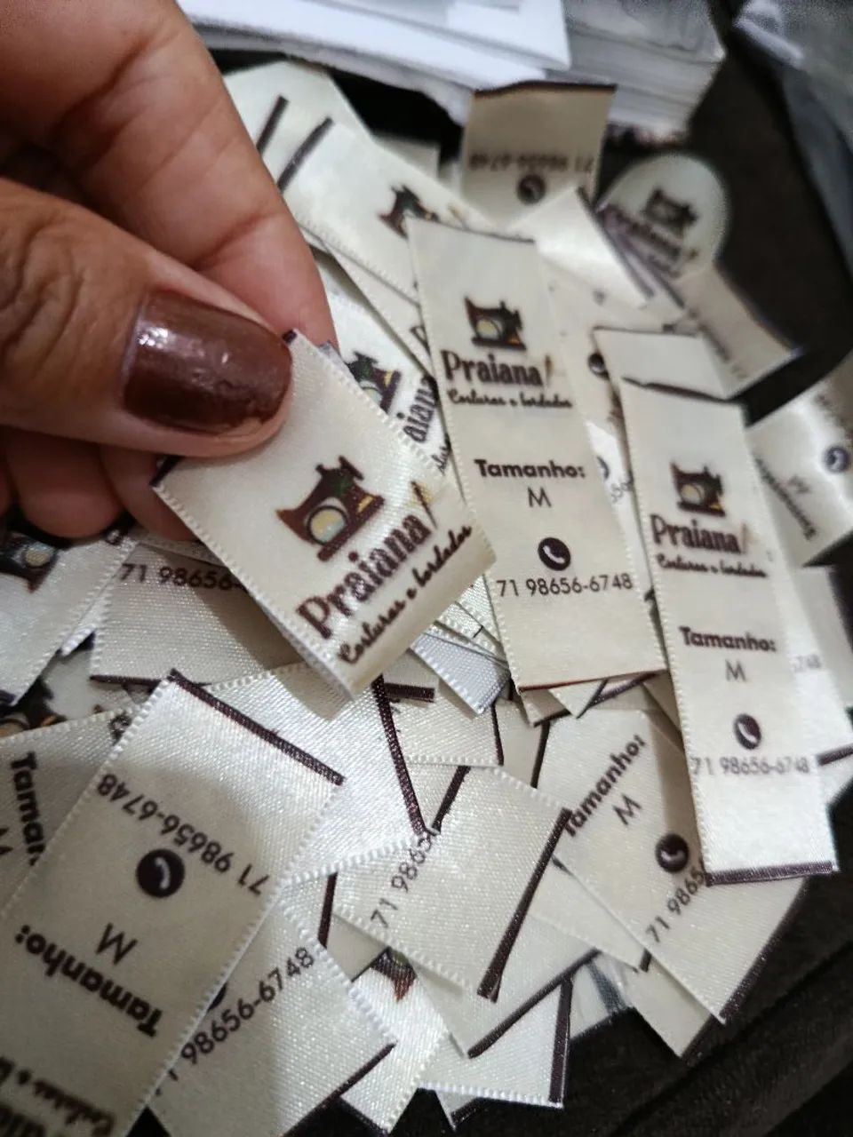 Etiqueta personalizada em Tecido Cetim  - Foto 5