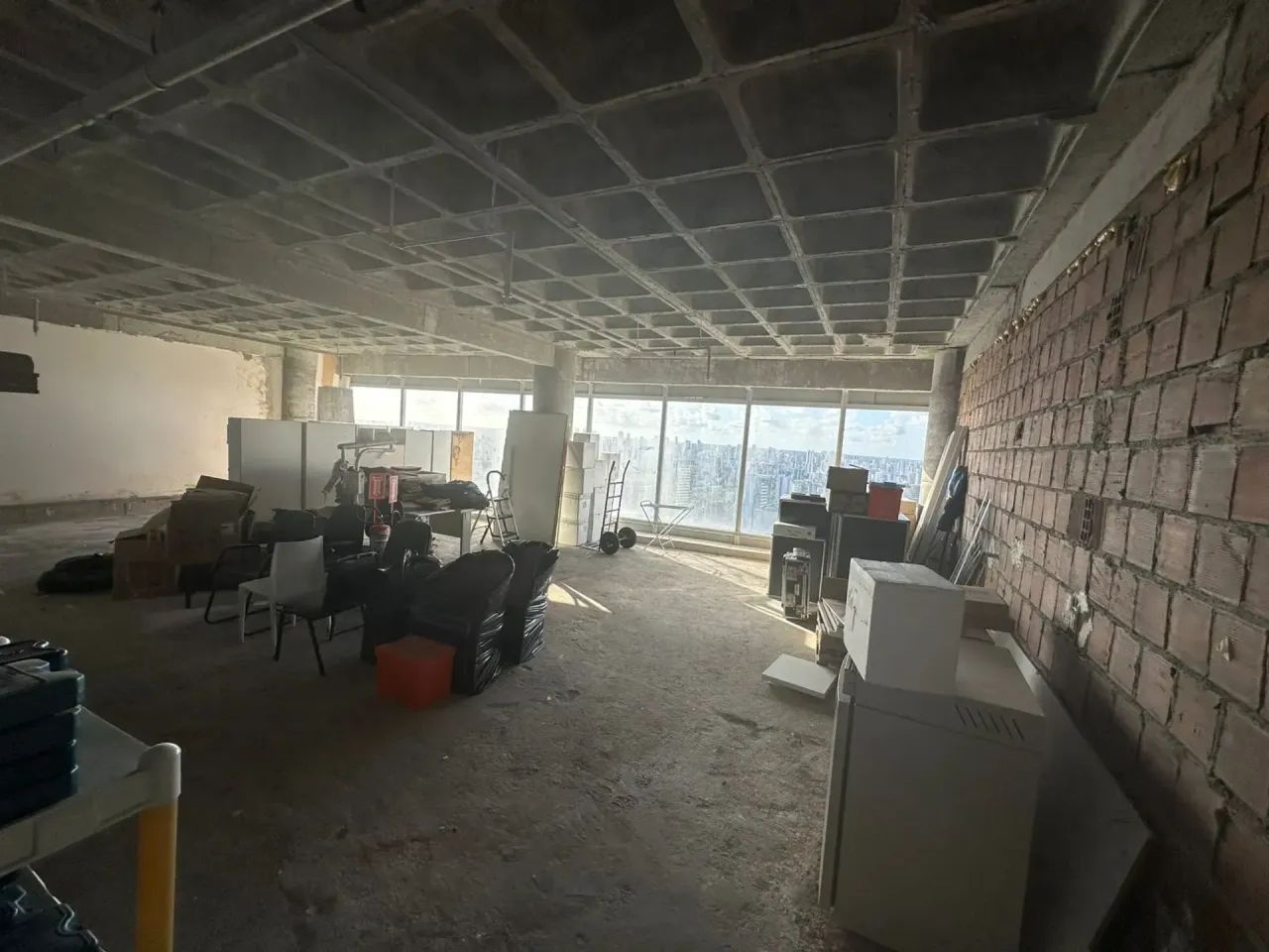 Locação de Sala Comercial 100 m² - Empresarial Charles Darwin - Foto 3