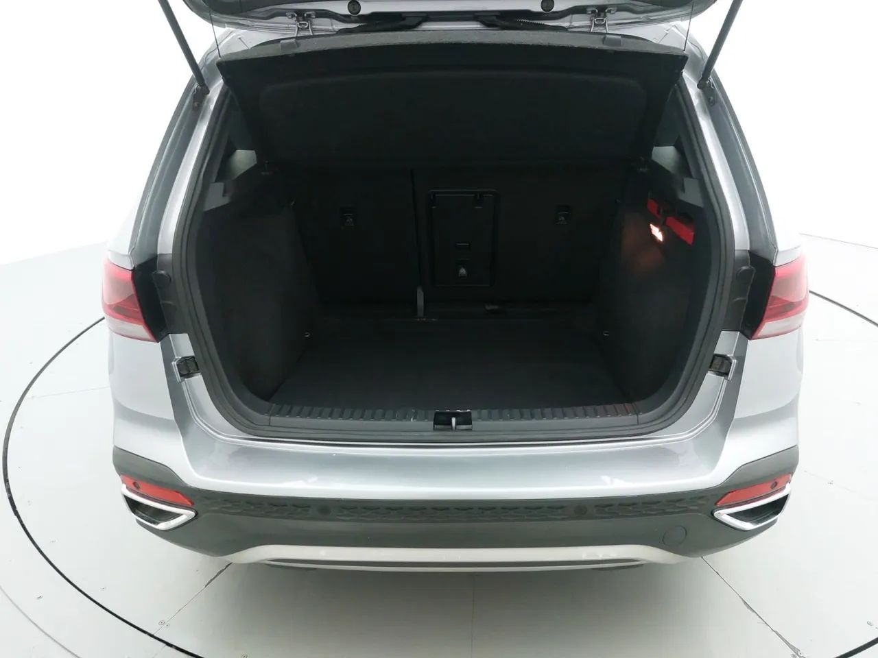 Volkswagen Taos Highline 1.4 250 TSI Flex Aut., foto 9 de 18