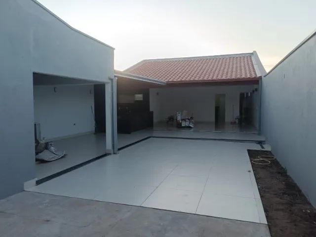 Vendo casa nova com 3 quartos sendo 1 suite em Gurupi - TO - Foto 2