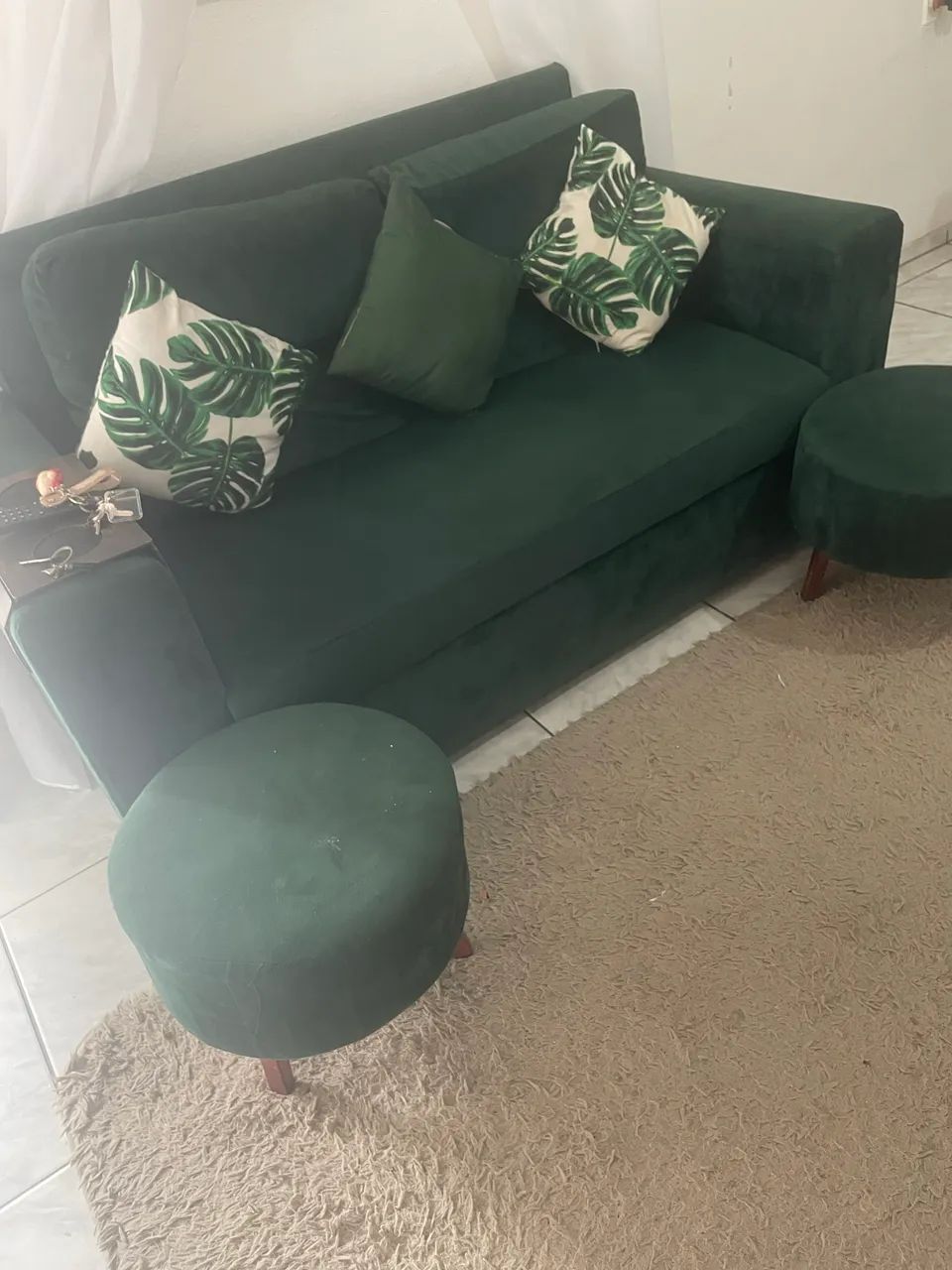 Vendo sofá semi novo 