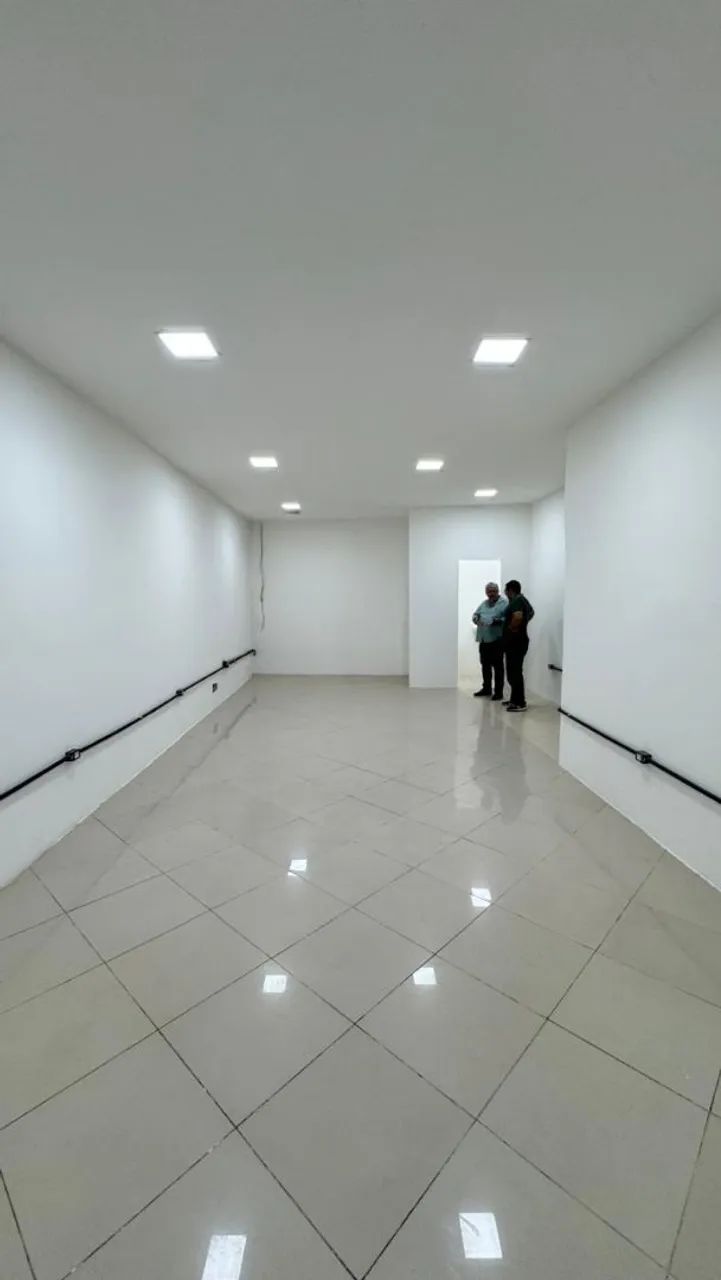 Alugo loja no centro bem localizada  - Foto 4