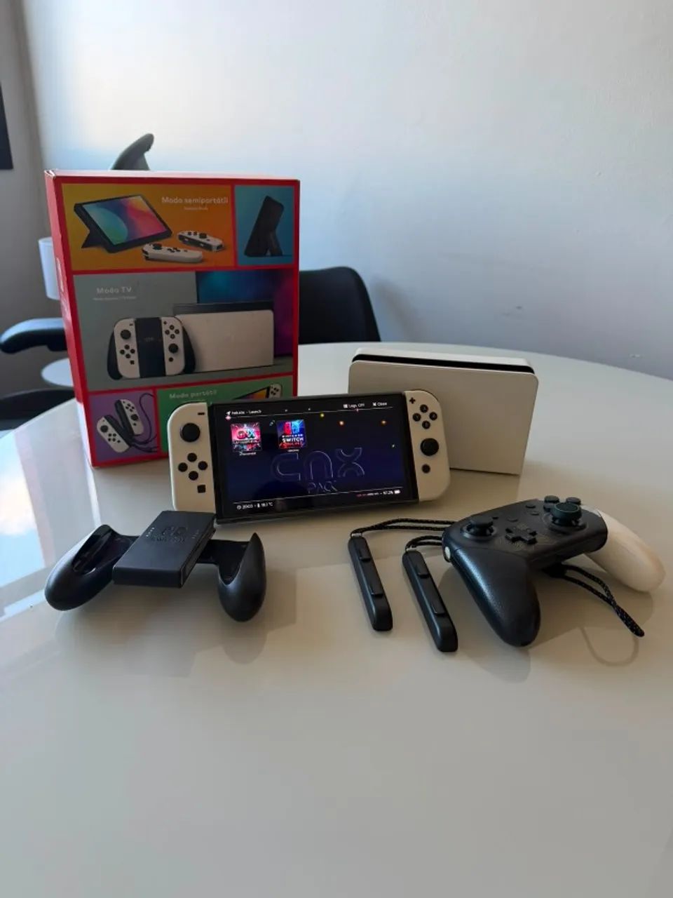 Nintendo Switch OLED Branco Desbloqueado com caixa