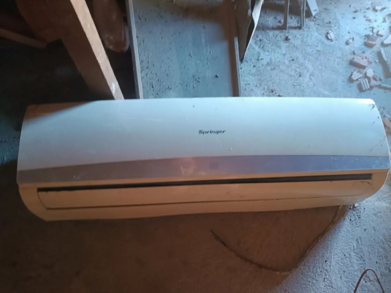 VENDO EVAPORADORA SPLIT SPRINGER - 18.000 BTUs - Foto 2