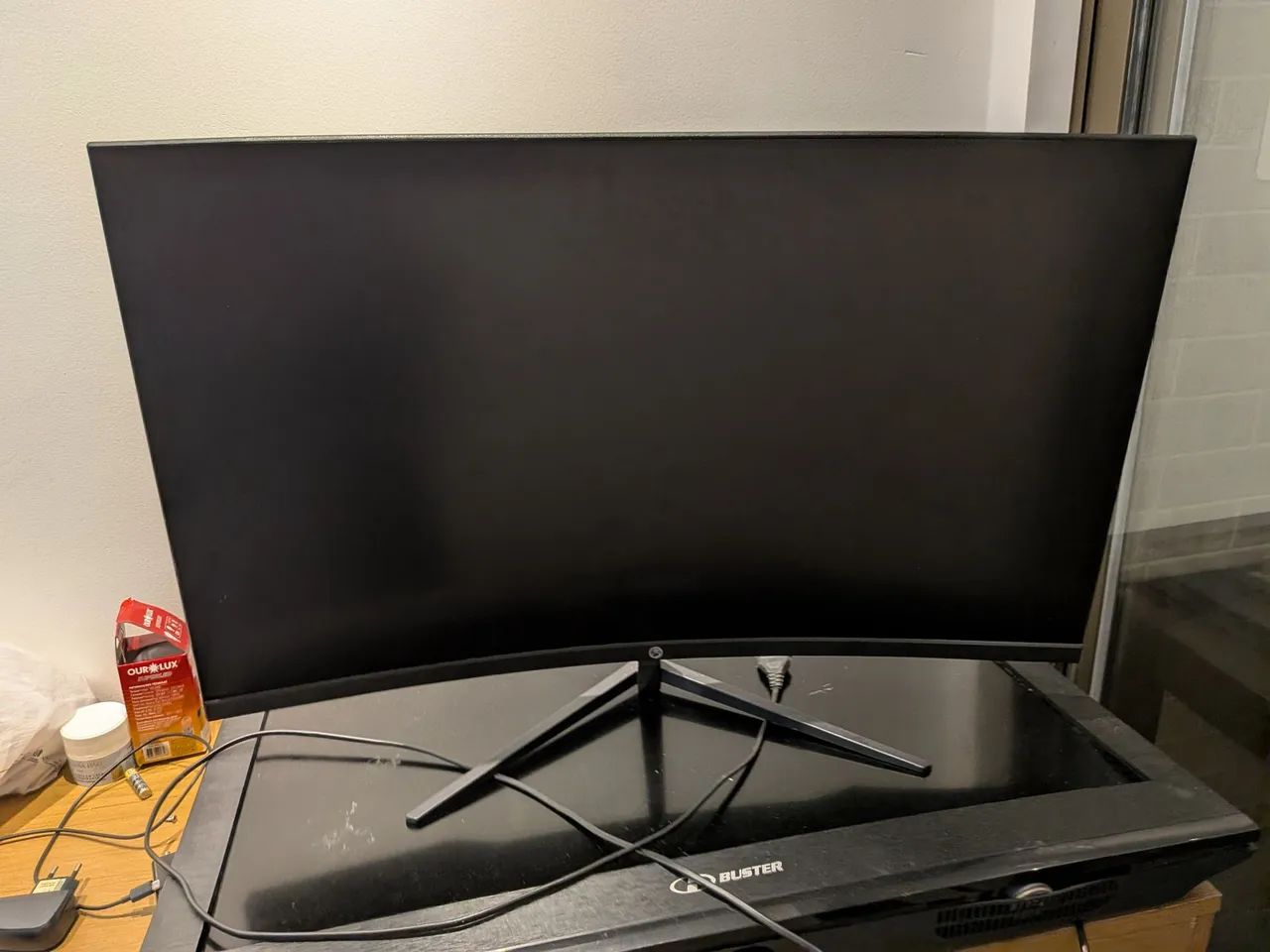Monitor gamer curvo 