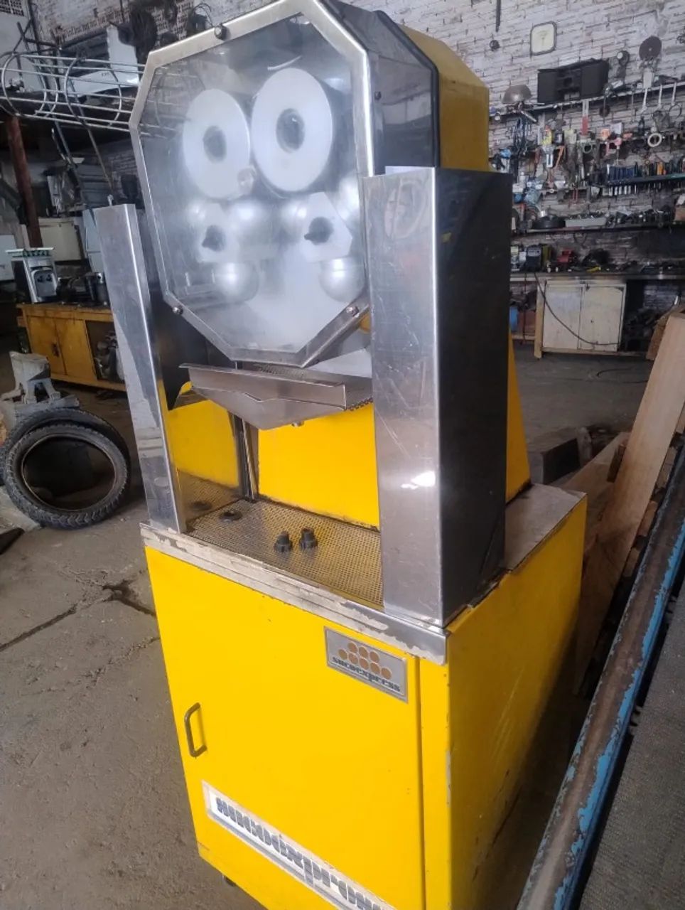 Extratora Industrial de Laranja 150 Litros/Hora - Foto 5