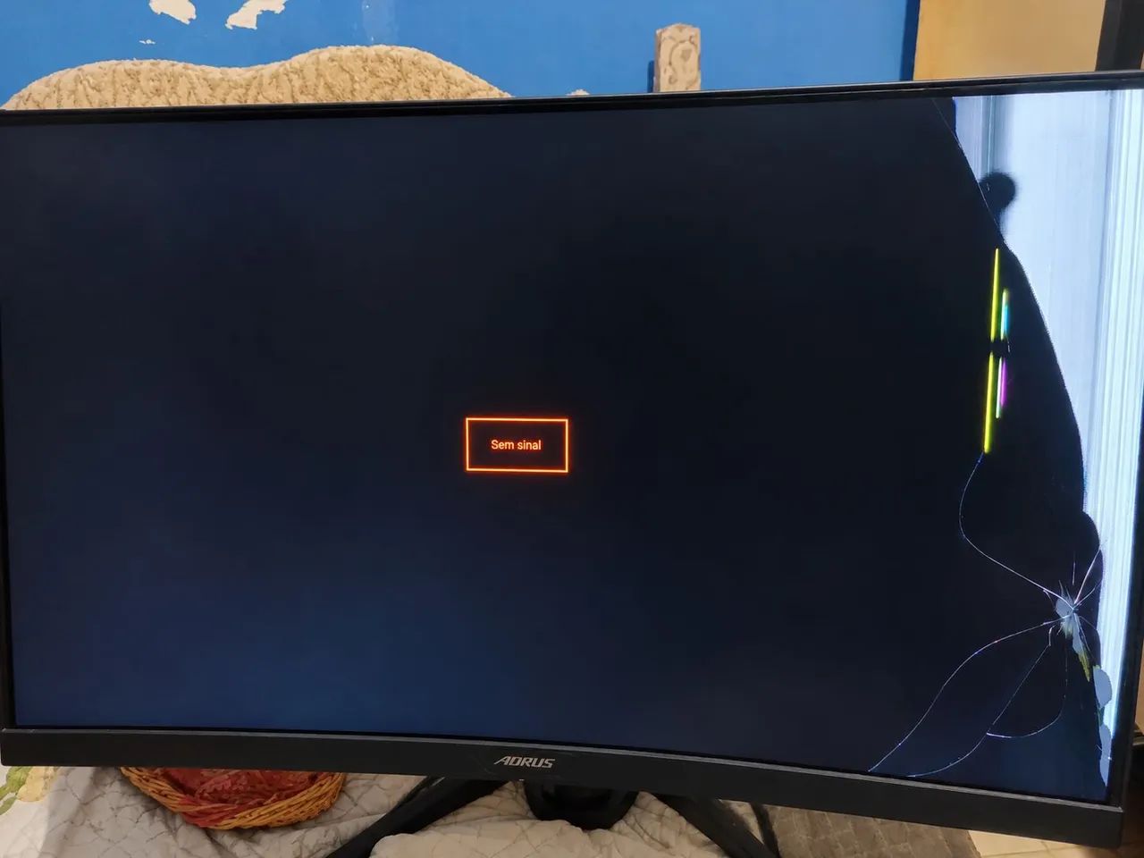 Monitor curvo aorus 27 - Foto 3