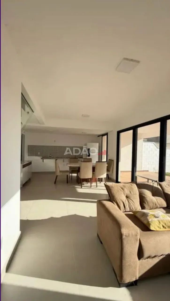 Sobrado à Venda com 4 Quartos e 3 Suítes no Jardins Parma - Foto 3