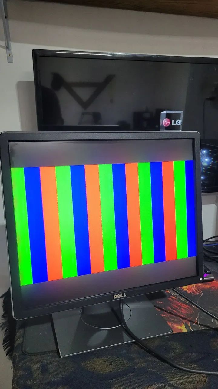 MONITOR DELL P1914Sc - 19" - VGA, DVI E DISPLAYPORT