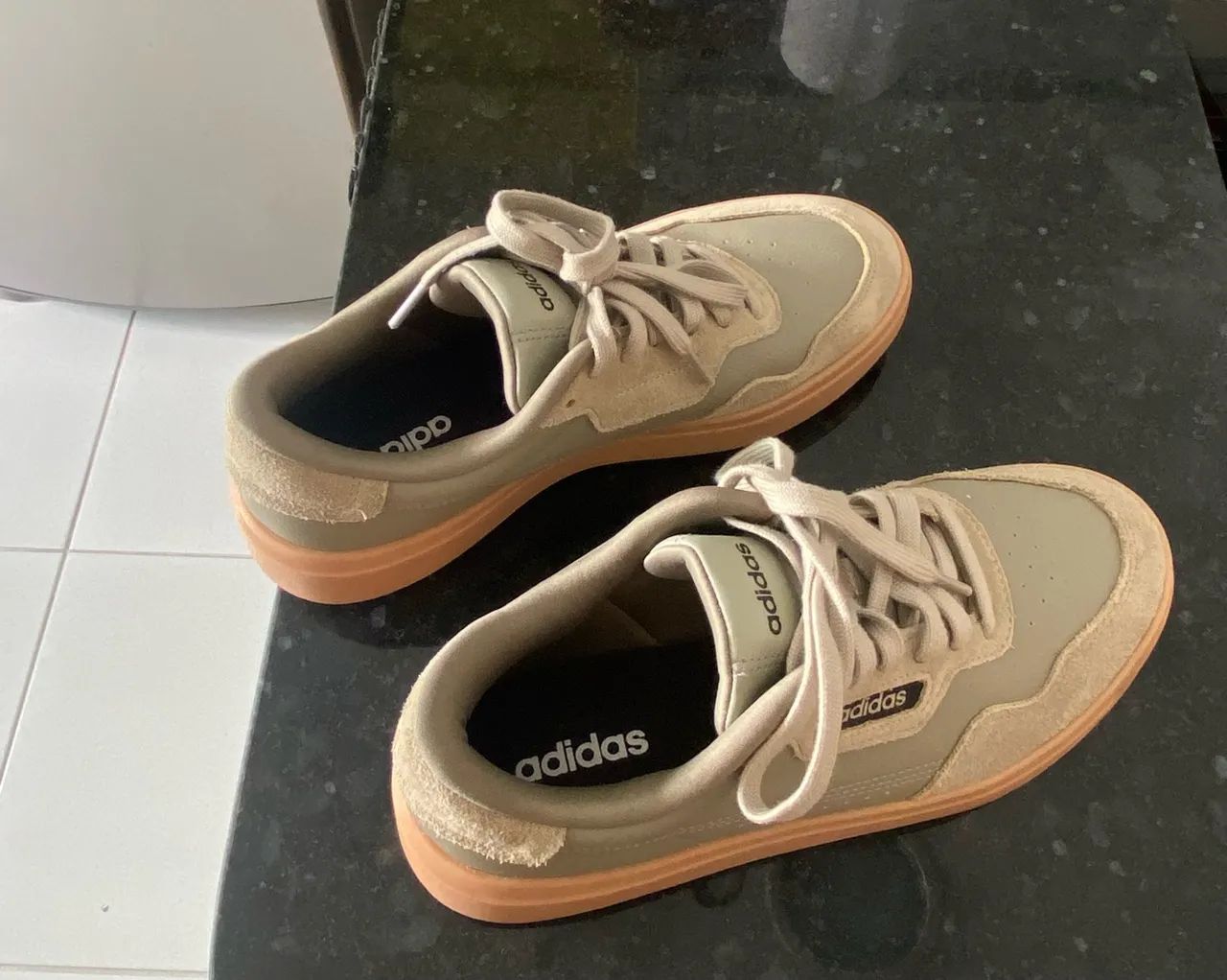 Tênis Adidas Verde - Foto 2