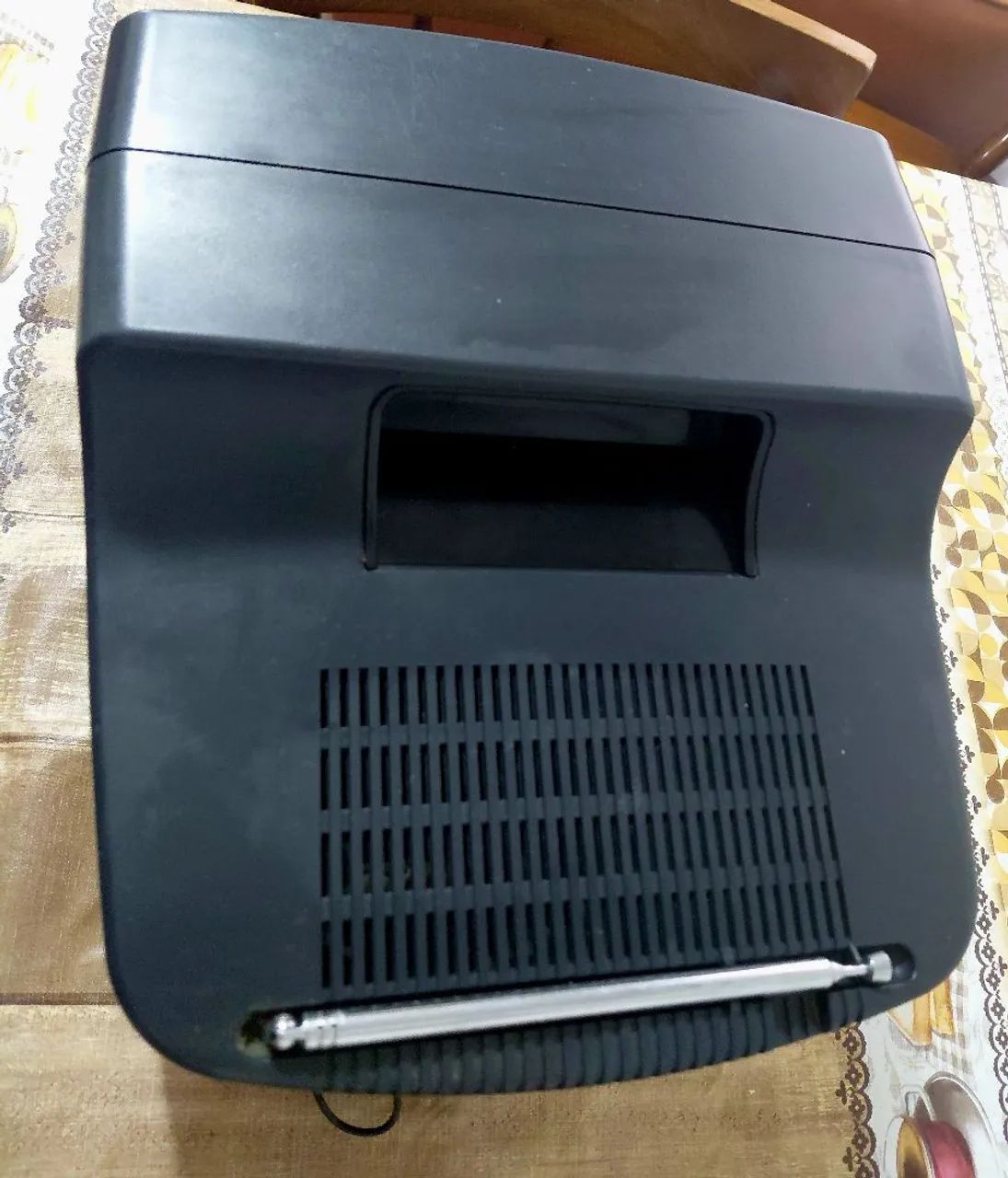 Tv Retro CRT Tubo Peconic 10 polegadas funcionando  - Foto 5
