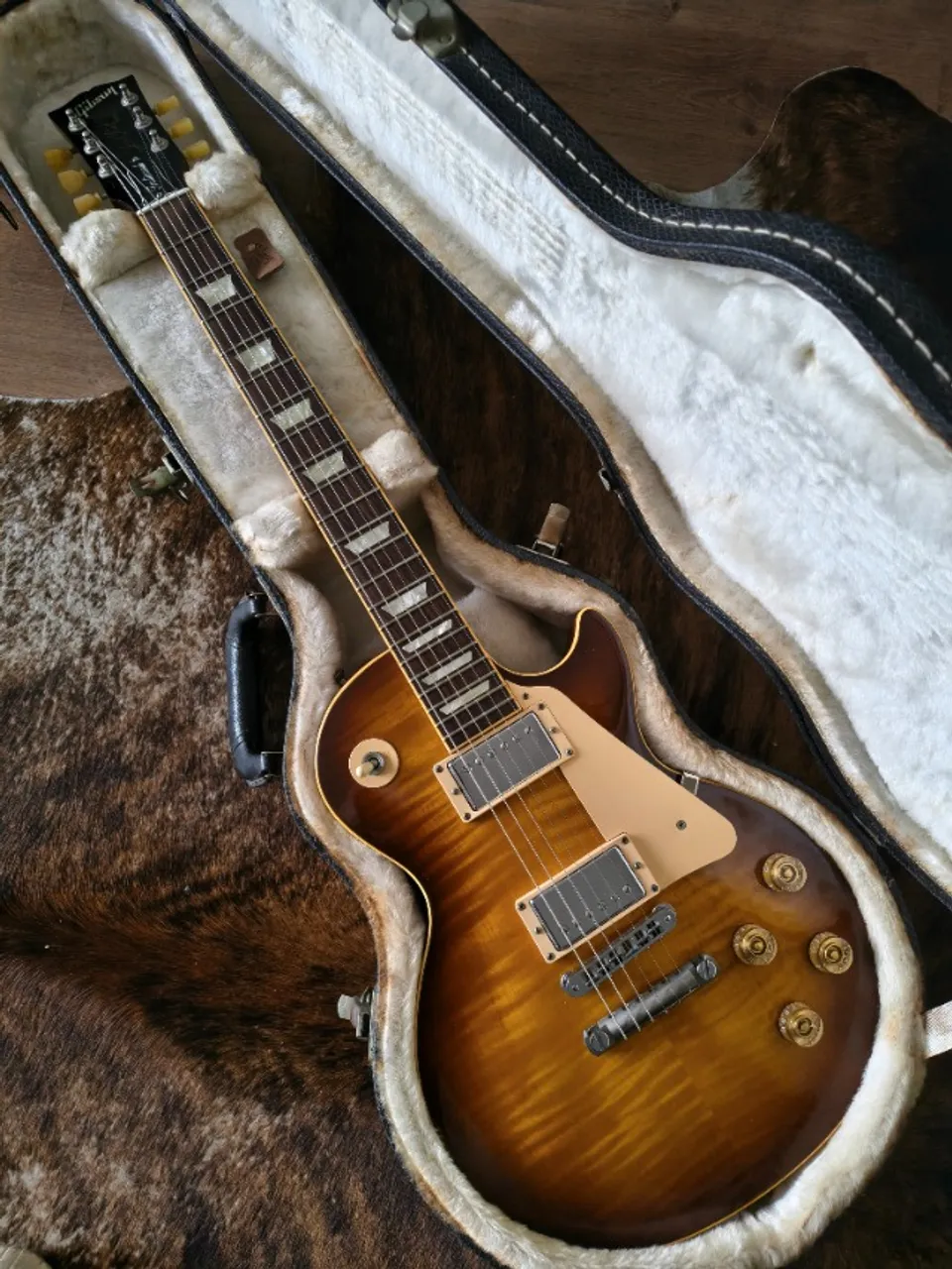 gibson traditional