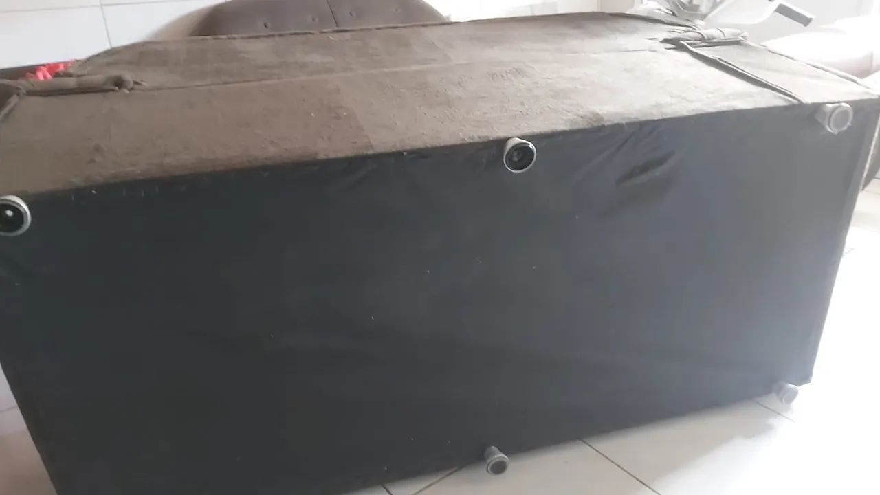  Dois Sofas seminovos/cor marrom - Foto 4