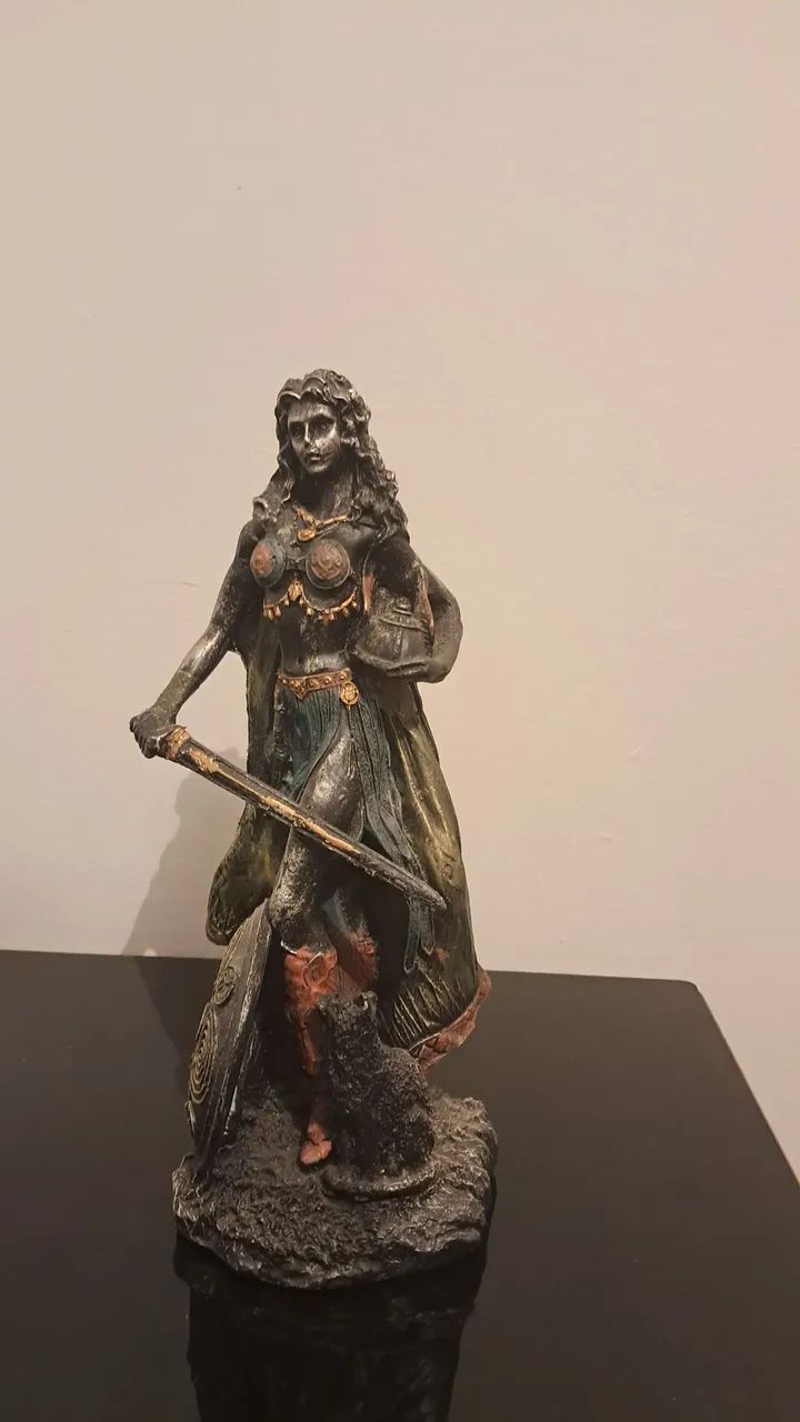 Estátua Freya