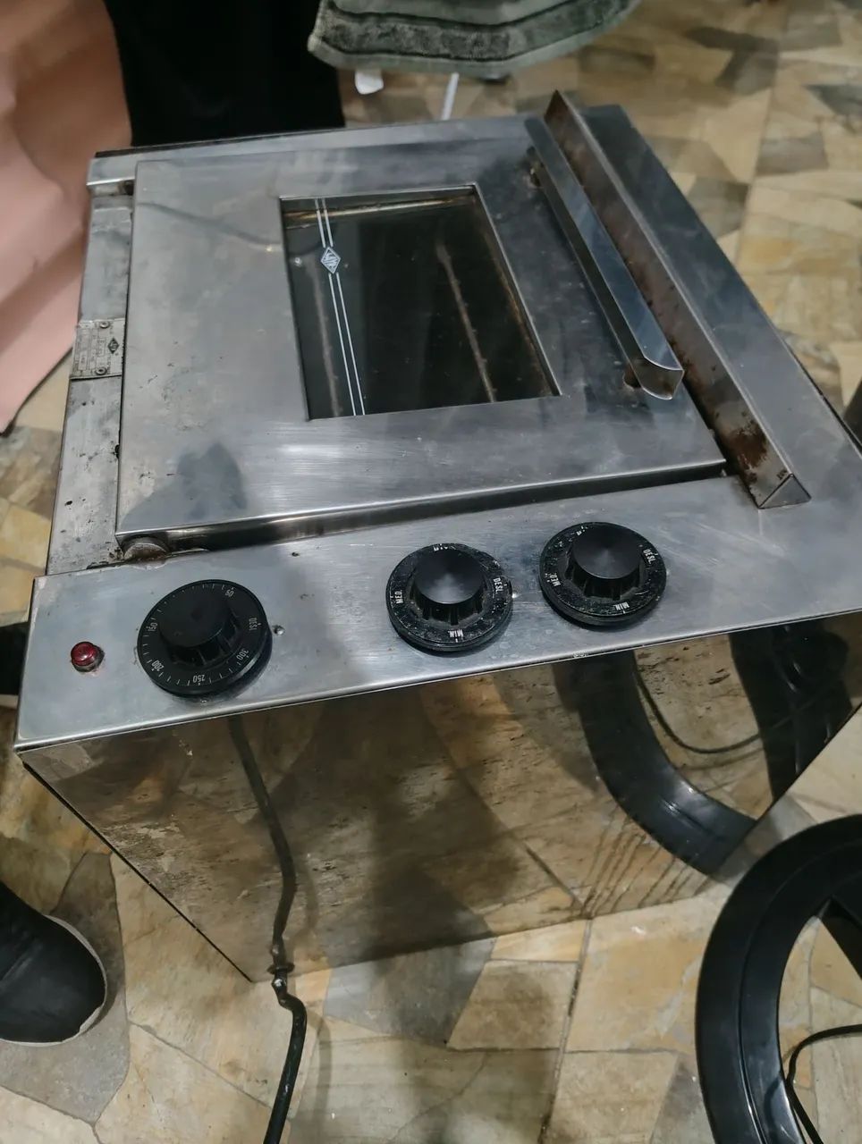 Forno industrial+ funcionando perfeitamente 