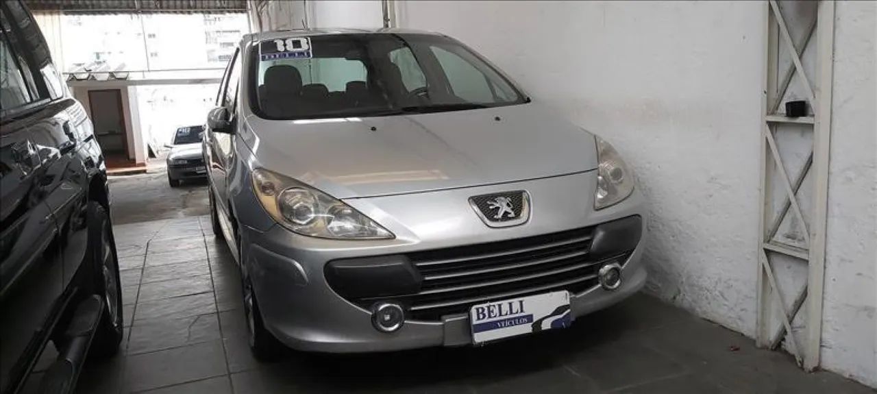 Peugeot 307 307 Presence 2.0 Flex 16V 5p Aut. 2010