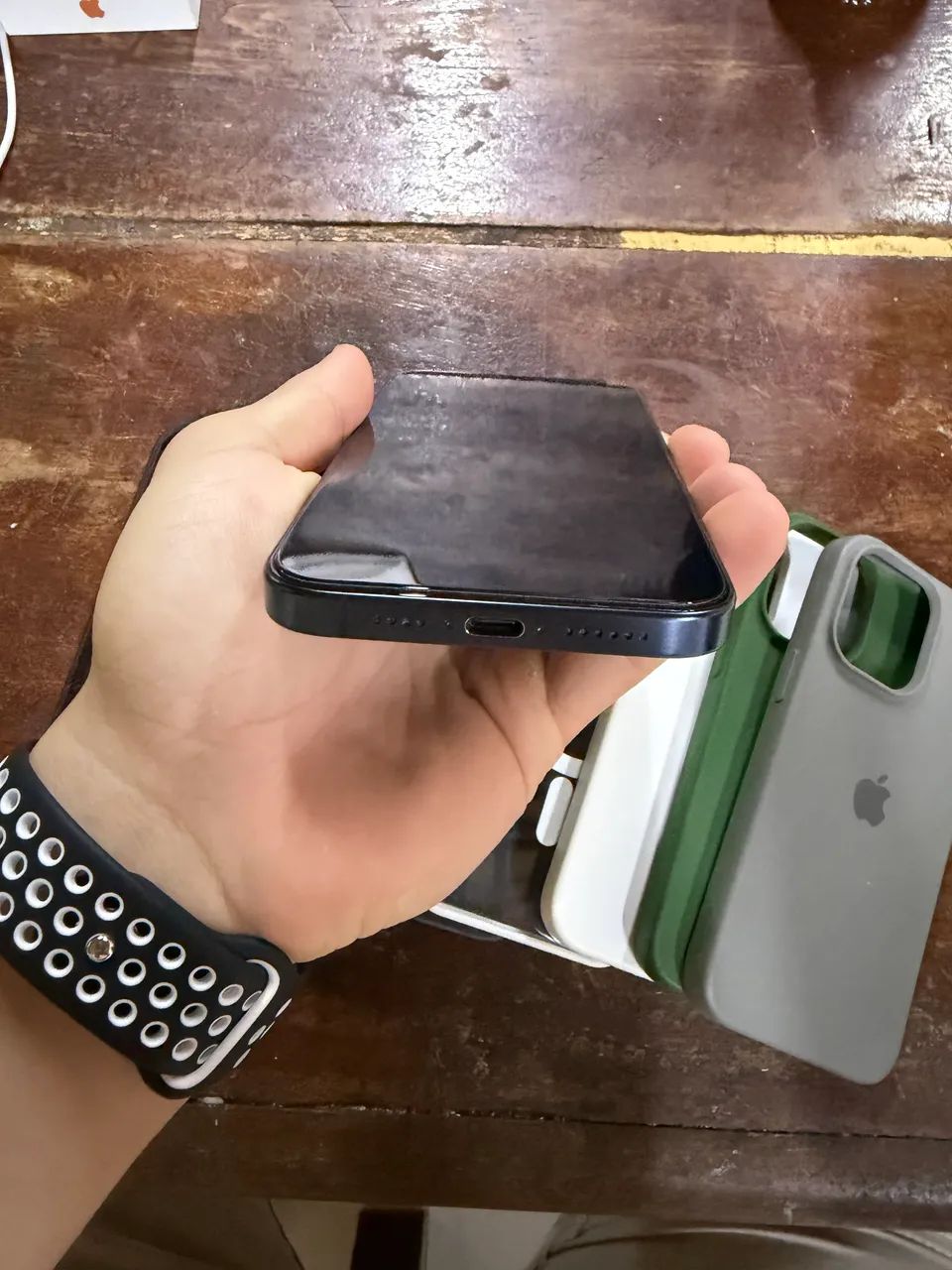 iPhone 15 Pro Max - Foto 4