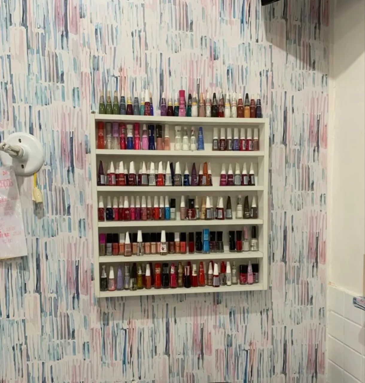 Vaga Manicure