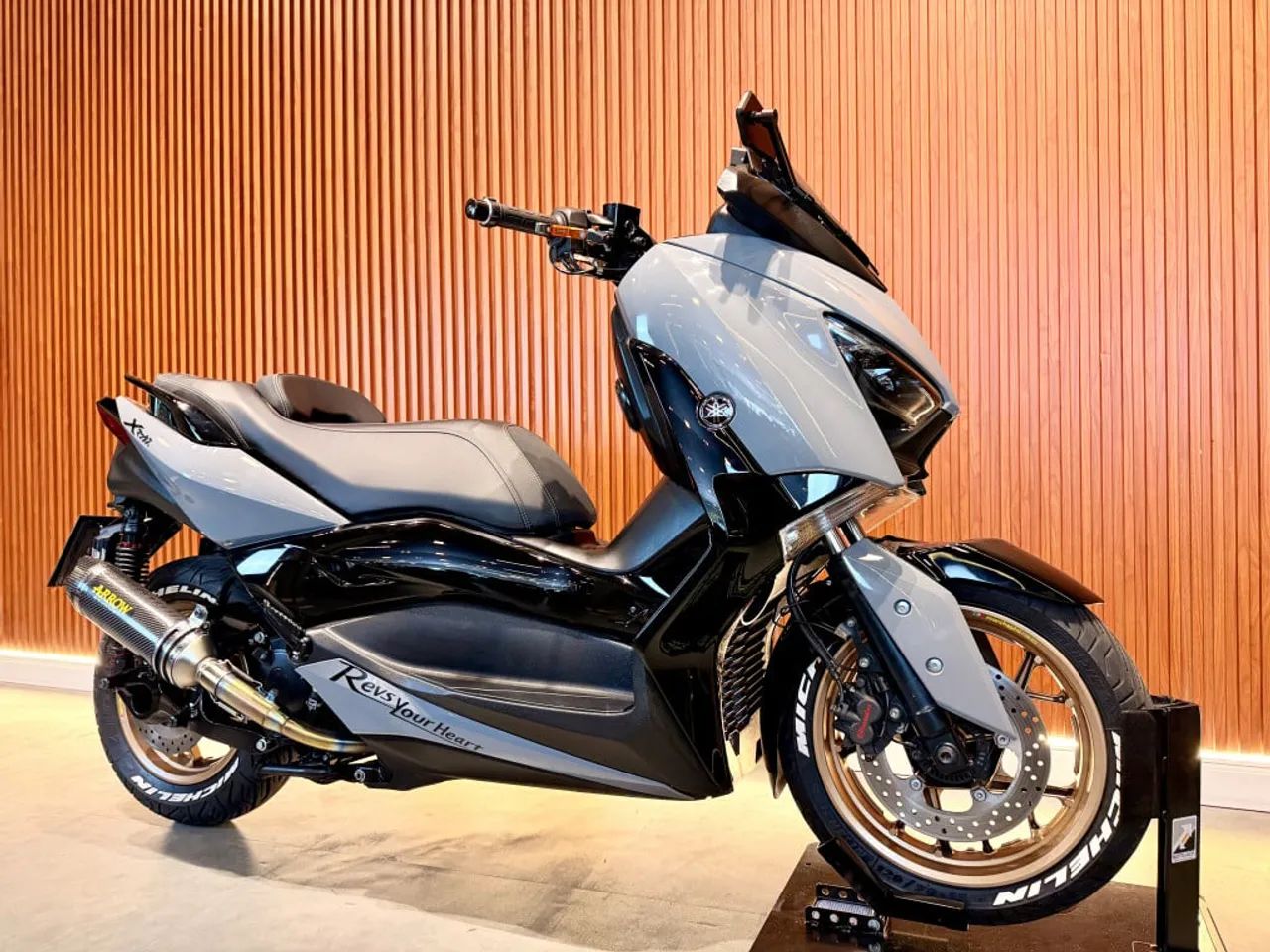 Yamaha XMAX 250 ABS 2023