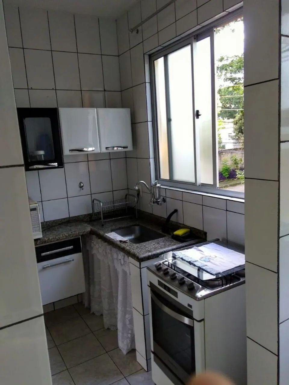 Apartamento todo mobiliado com internet e sky - Foto 2