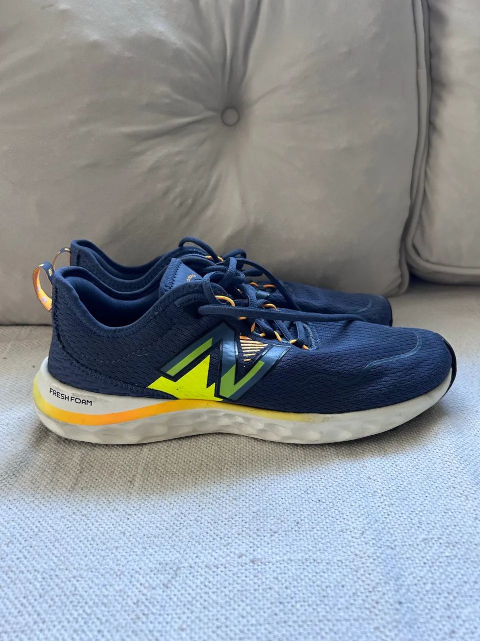 Tênis New Balance Fresh Foam - Foto 2