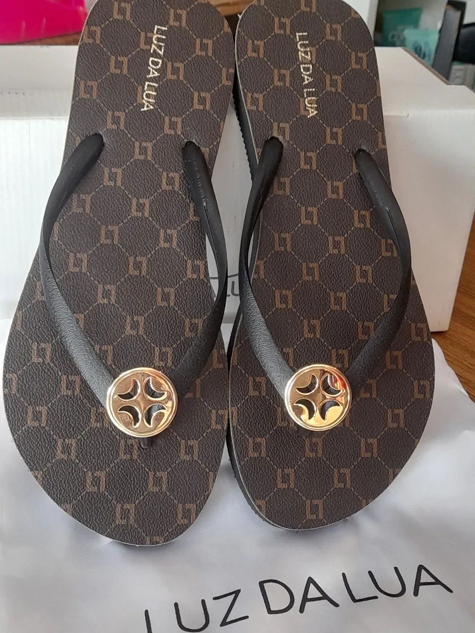 Chinelos luz da lua a partir 80,00 reais  - Foto 6