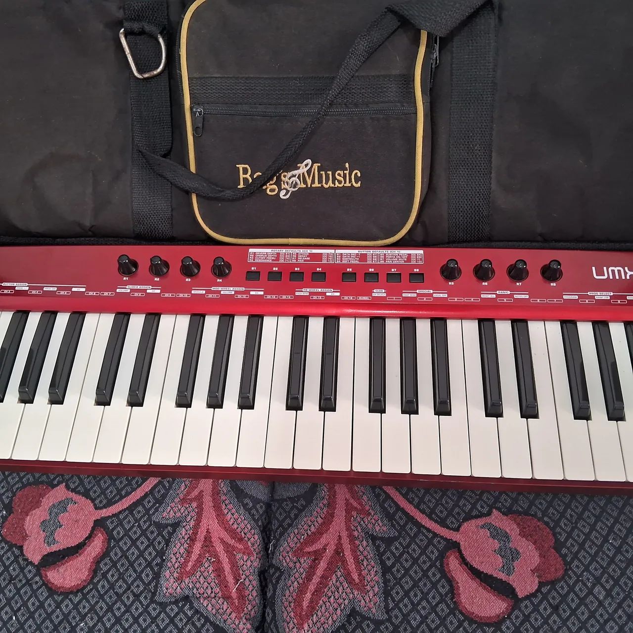 Controlador behringer umx 610+bag - Foto 3