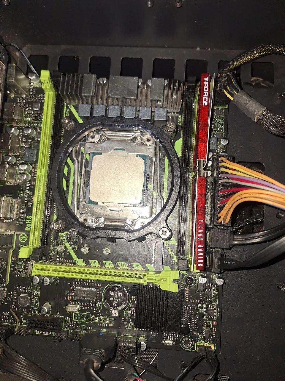 Kit placa mãe e xeon e5 2670v3  