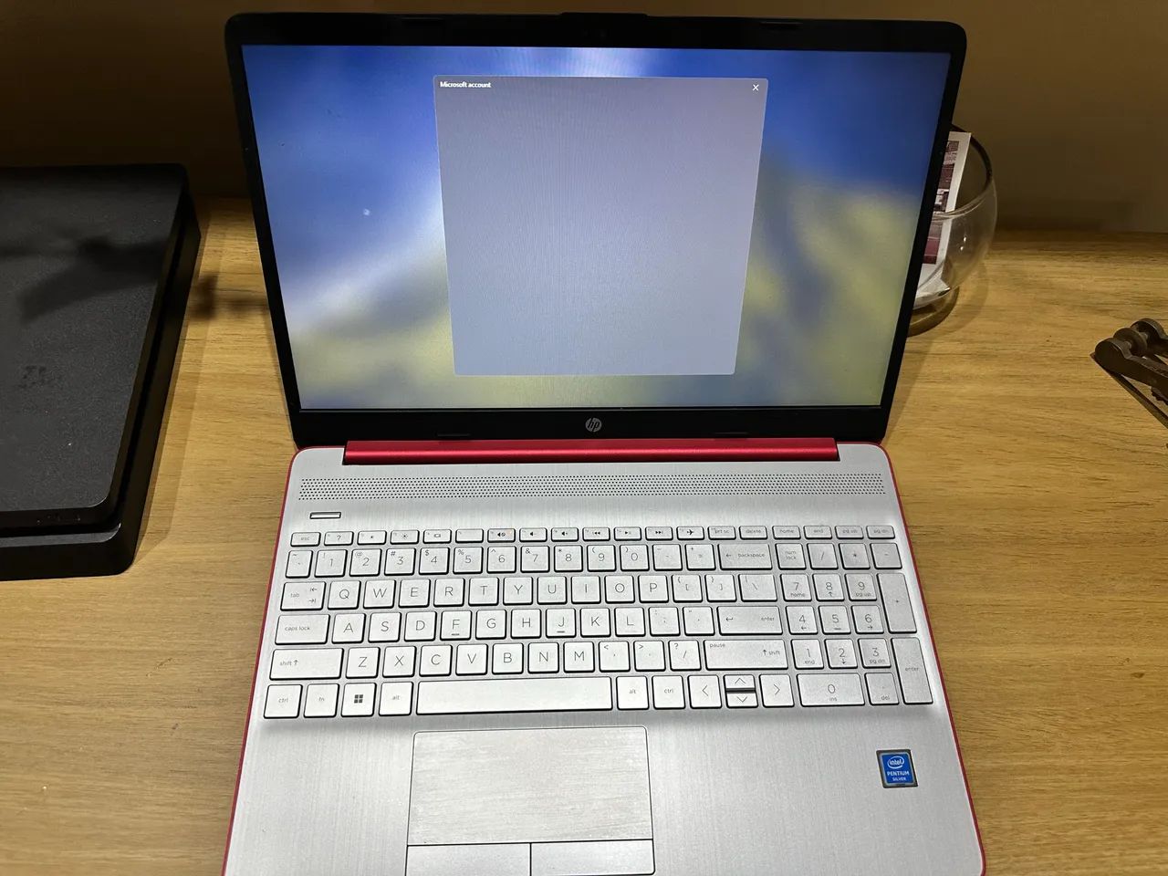 Notebook HP Modelo 15dw0083WM - Foto 3