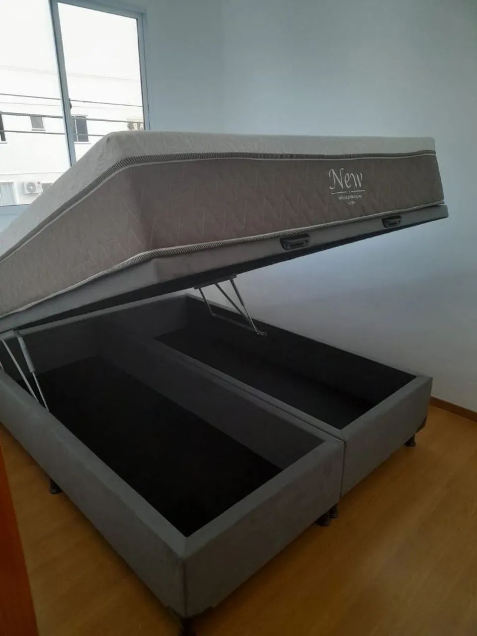 Base baú queen158x198