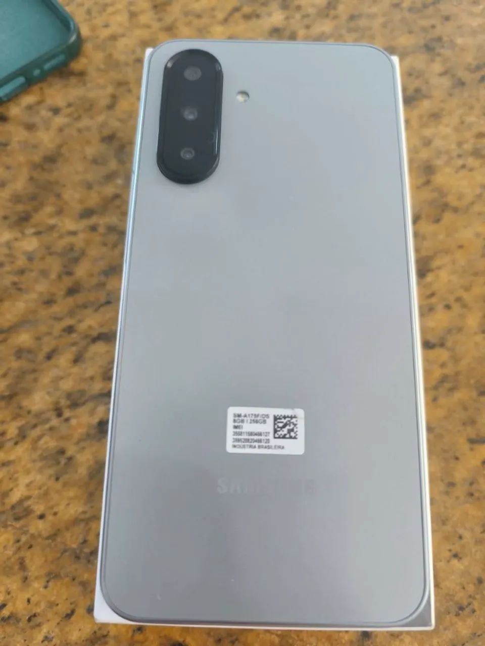 Vendo celular Samsung A17
