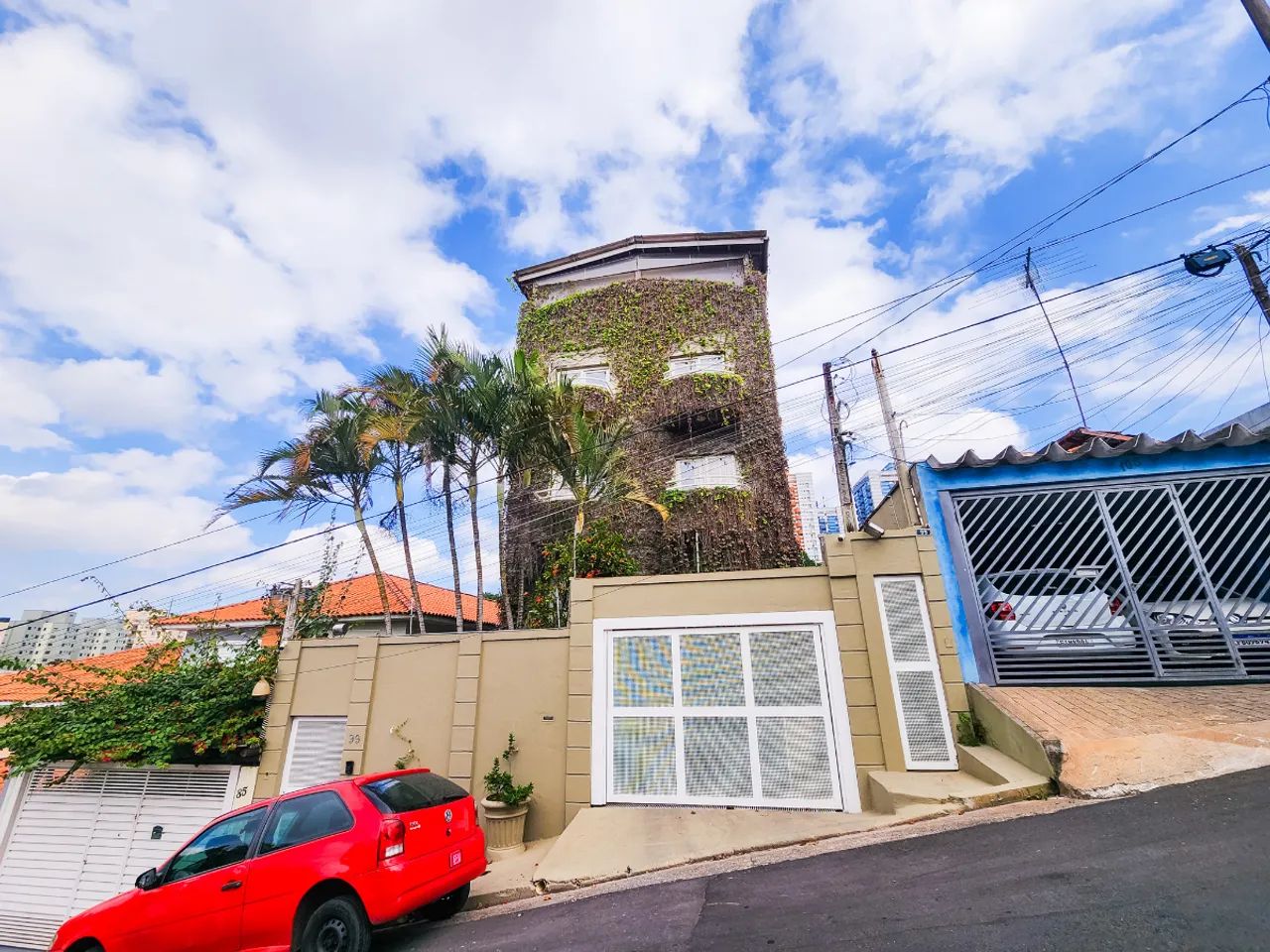 Casa para venda em Vila Morse com 9 quartos, sendo 3 suítes, 643m² - Foto 2