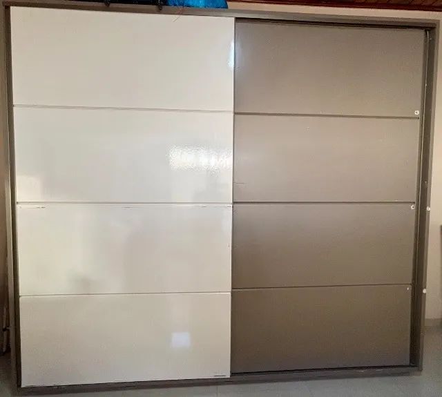Roupeiro de casa grande a venda em Macapá 