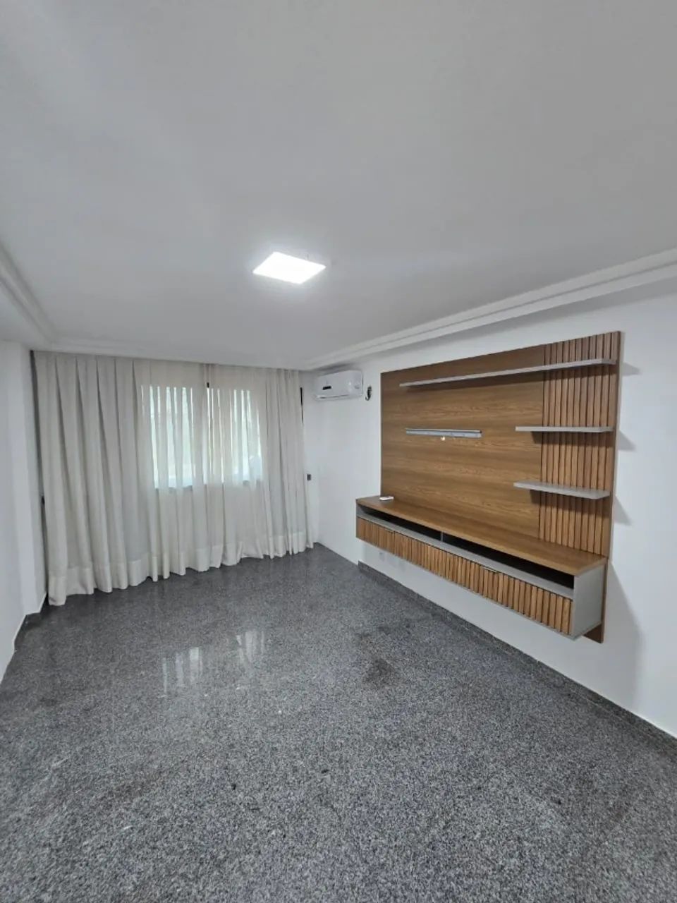 PORTAL DA VILLA, ADRIANÓPOLIS, ALUGO, 3 SUÍTES, ANDAR ALTO  - Foto 4