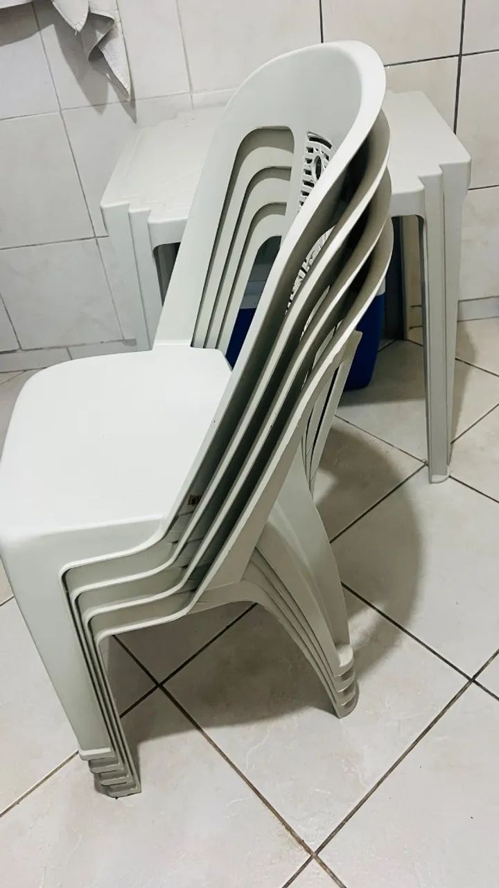 Mesa com 4 cadeiras  - Foto 3