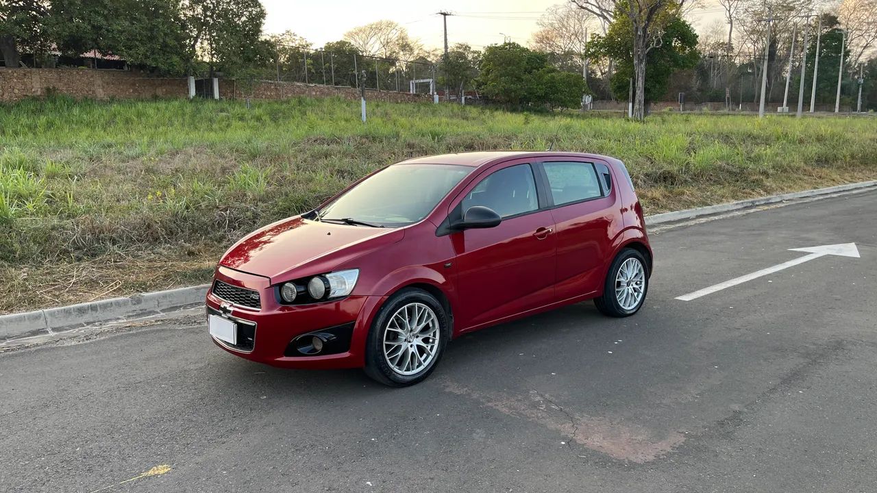 Chevrolet Sonic HB LT 1.6 16V FLEXPOWER 5P MEC. 2014