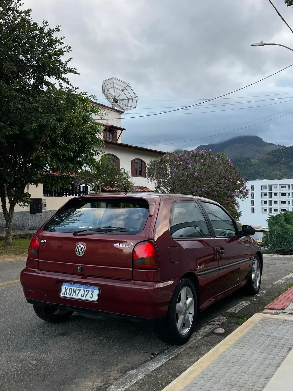 Volkswagen Gol Geração II Atlanta 1.8 8V 90cv Gasolina Mec. 2P 1996