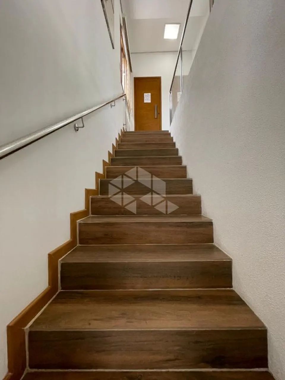 Sala 9.21M² - para Alugar - Foto 2